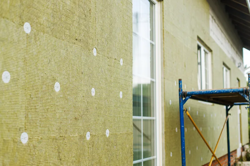 איטום מבנים חיצוני – איטום קירות וטיפול באריחים